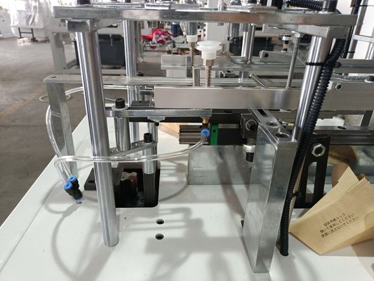 Macchina per fabbricare le scatole di cartone della carta di tipo di nave del pollo FBJ-C automatico